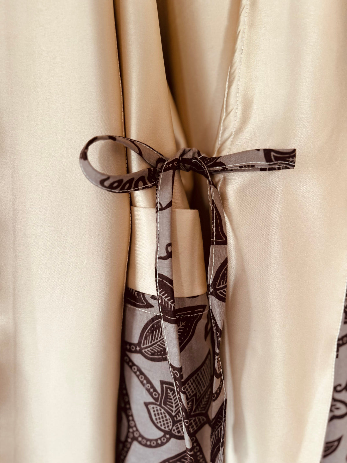 Afrikimo réversible « Rise and Shine IV » - Crème Satin