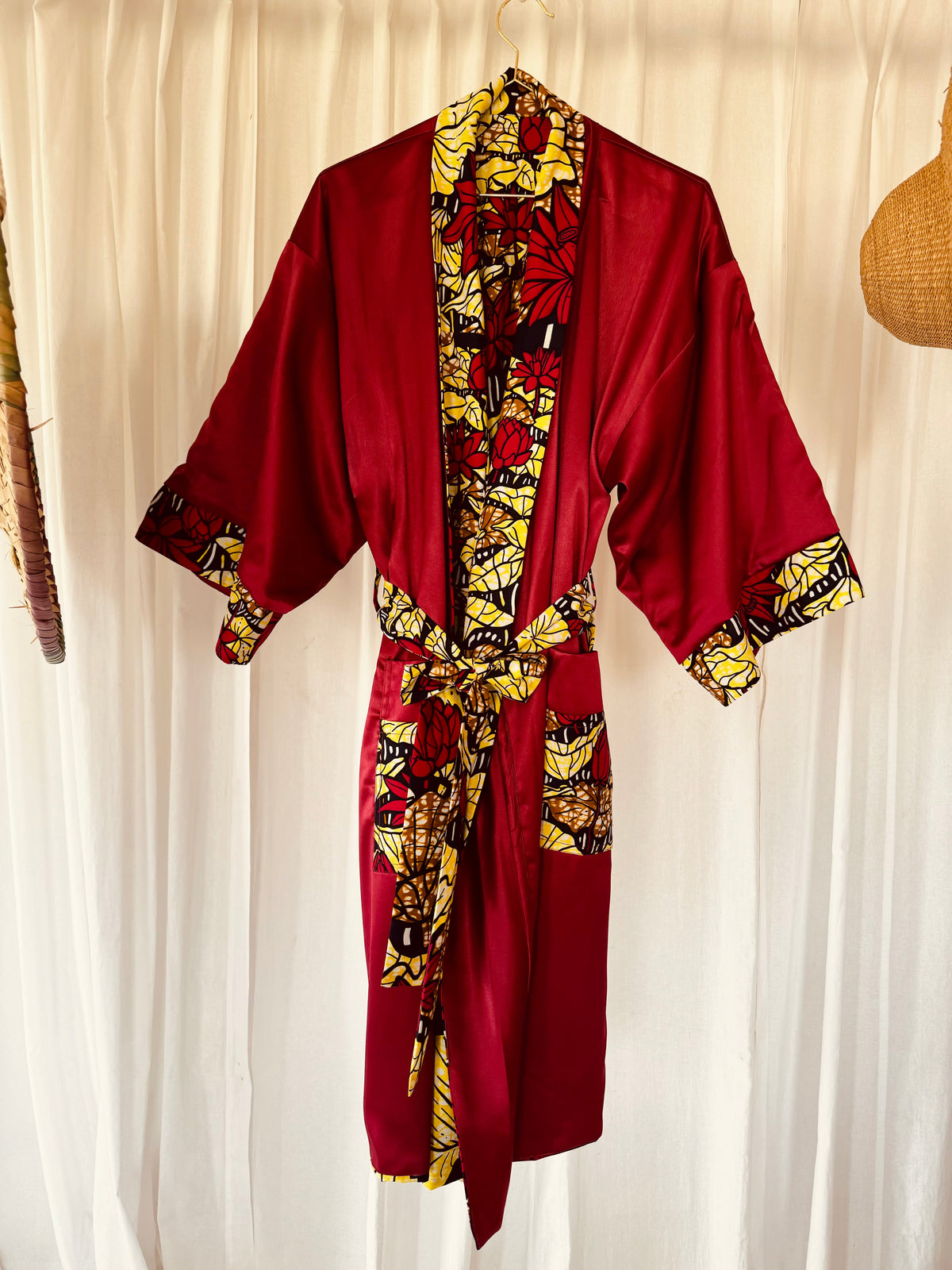 Afrikimo réversible « Lac du Lotus II » - Satin rouge foncé