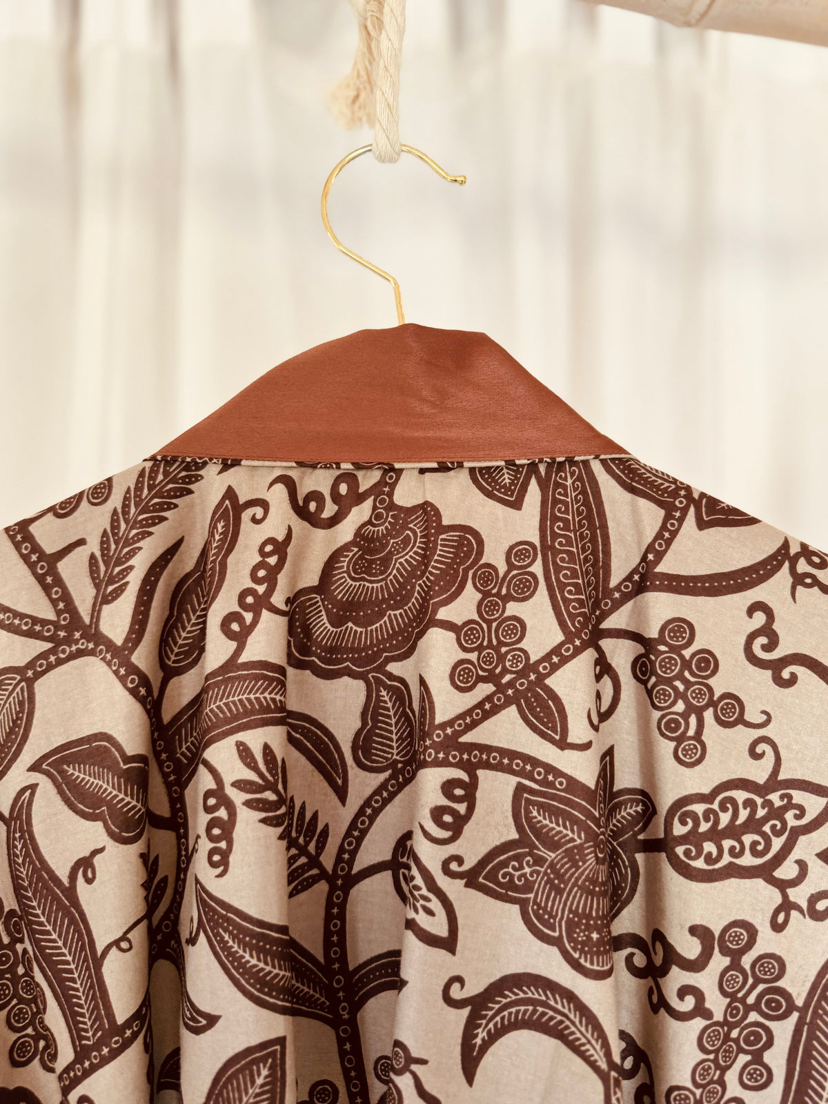 Afrikimo réversible « Rise and Shine IV » avec satin marron