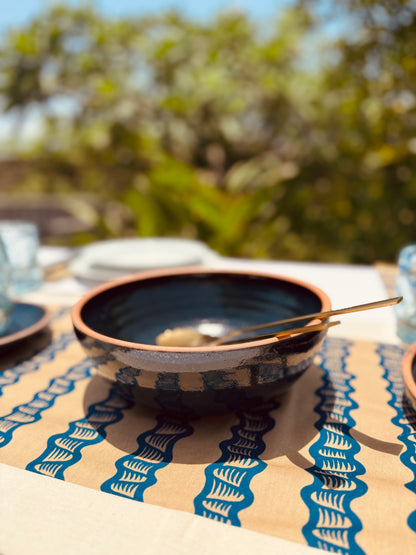 Chemin de table « Beehive Bliss »